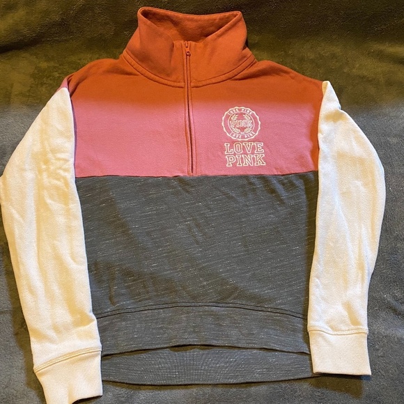 PINK Victoria's Secret Embroidered Sweater - Picture 1 of 3